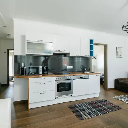 Johann 2 By Interhome Apartman *